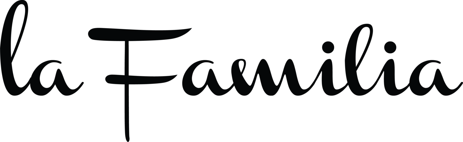 Lafamilia logo